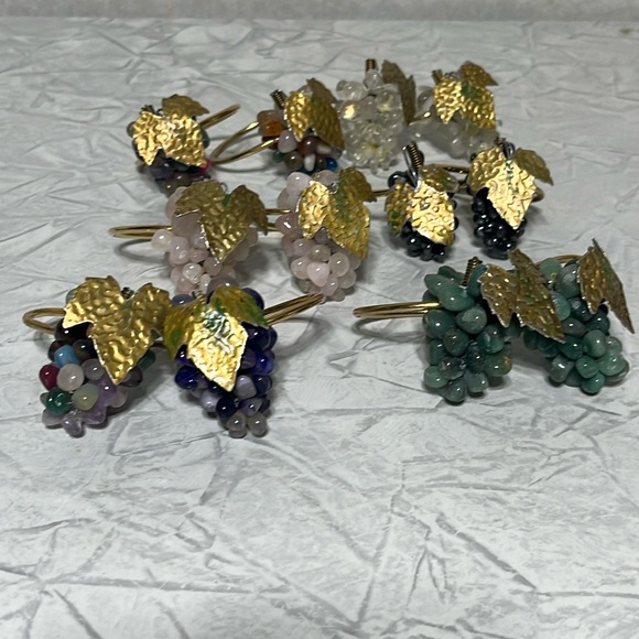 Set of 12 natural stone and brass grape cluster napkin rings mcm boho - Picture 7 of 16